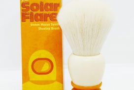 Brocha de Afeitar Phoenix Artisan Sintética Solar Flare